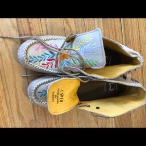 cinch moccasins
